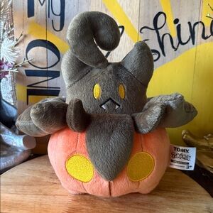 Tomy Pokémon Center Original Stuffed Animal Poke Plush Toy PumpkabooTomy
